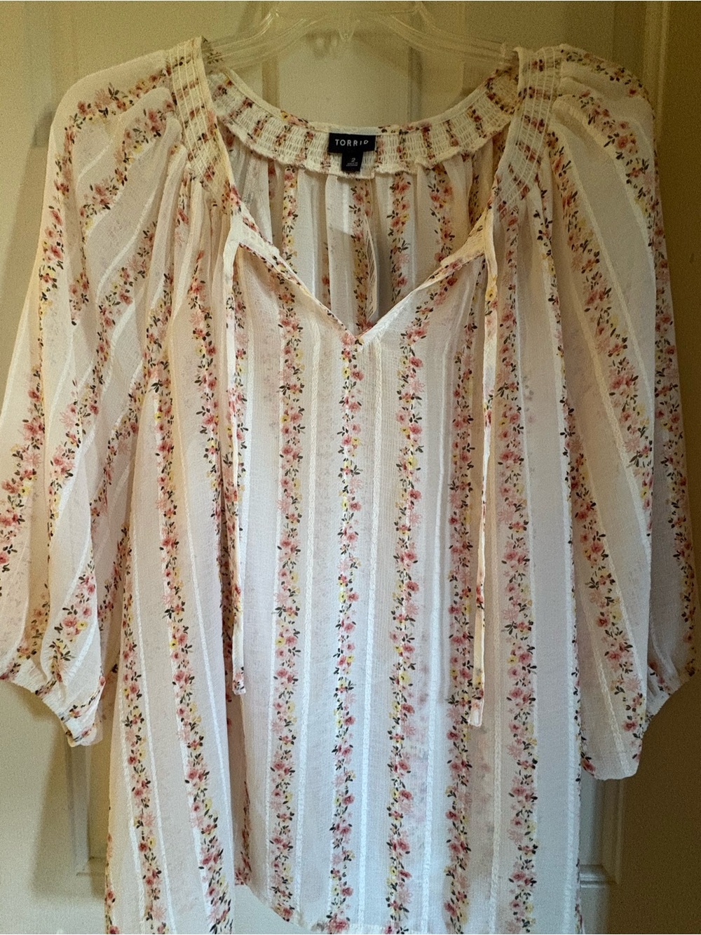 Torrid Blush Pink Floral Stripe V-Neck Tunic